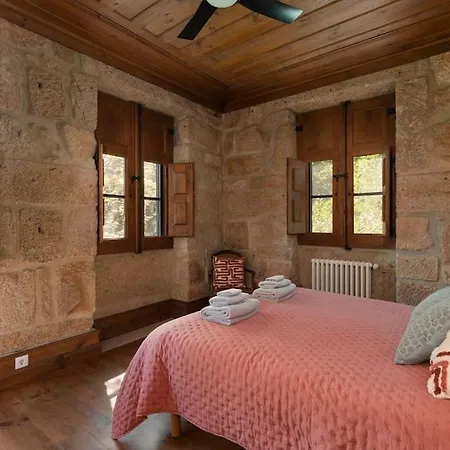 Villa Quinta Rio Sul - Private On The River Sao Pedro do Sul